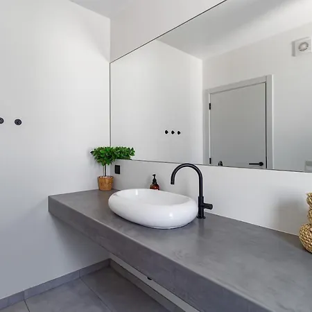 Luxury With Heated Pool Villa